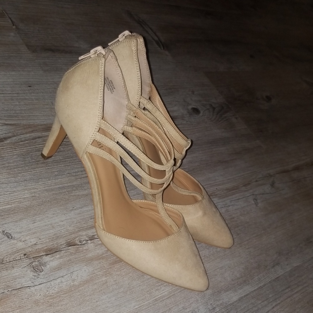 Gently Used Heels from Kelly & Katie